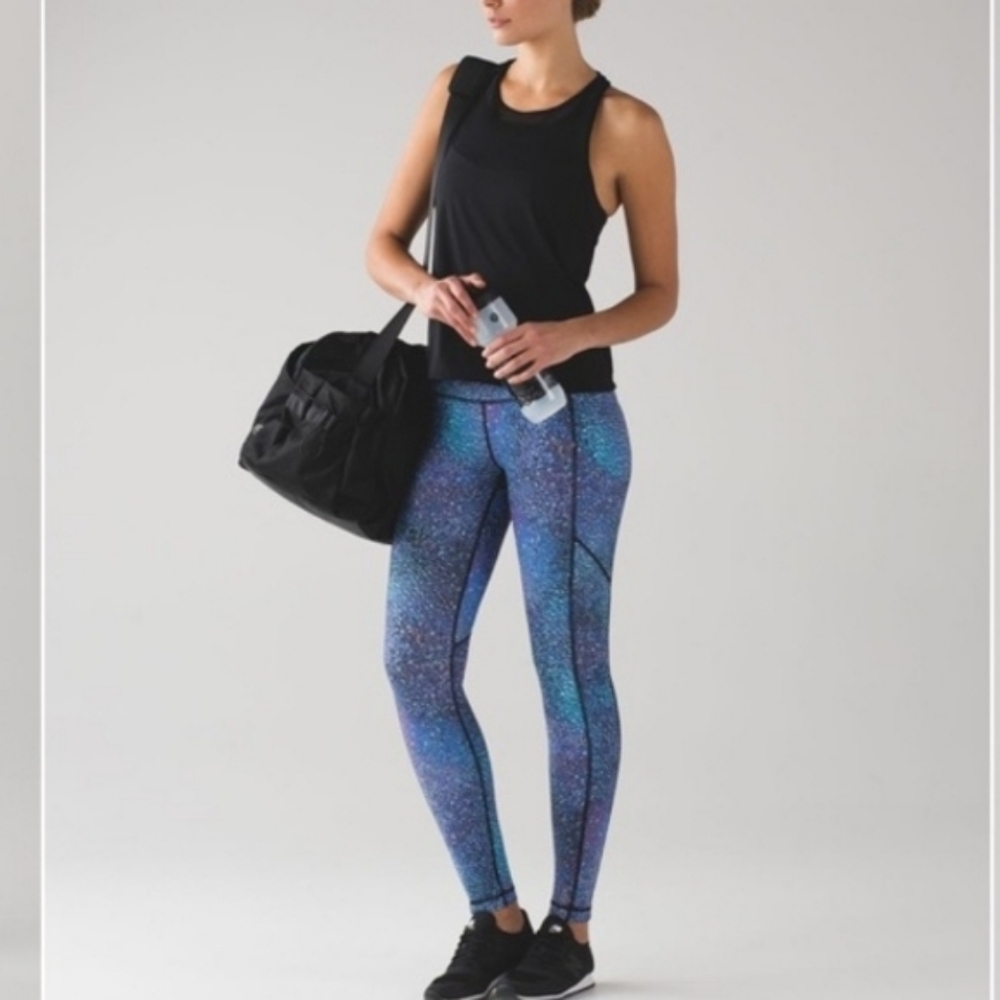 Lululemon- 🧜🏼‍♀️ Speed Tight- Reflective Strips 28”- Mermaid Strive Size 2